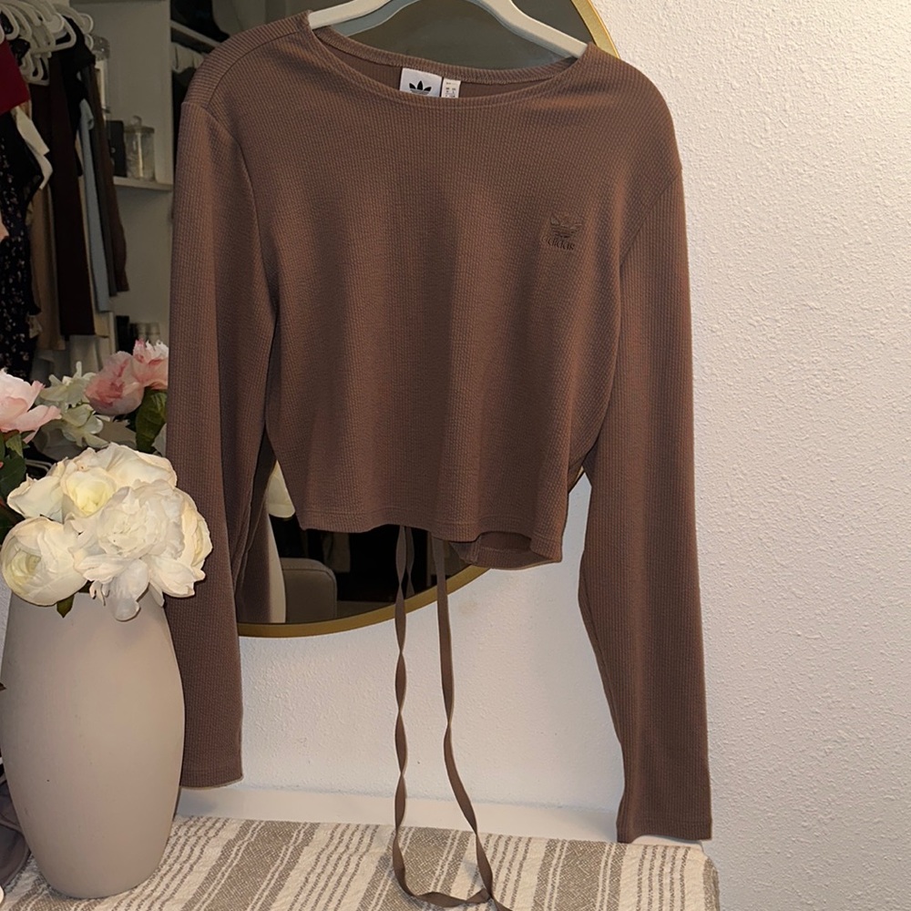 Adidas crop/open back Oversized